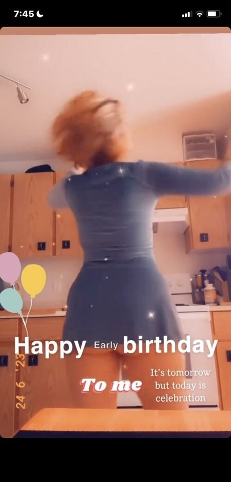 littleartsylillyy exclusive star image