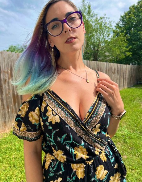 Christie Skylar sexy model images