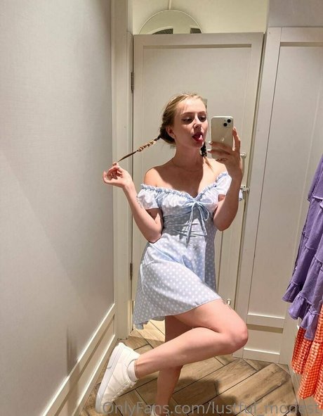 lustful modest star beautiful pic