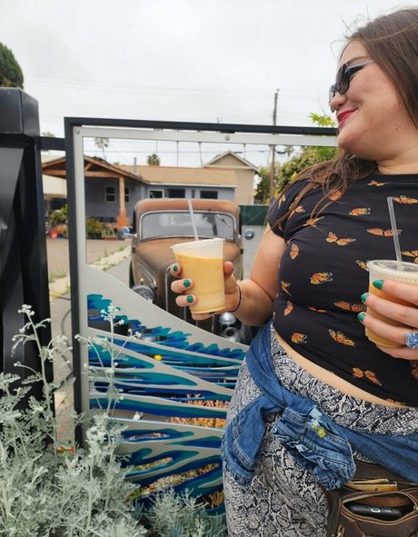 realgiantessa model nice photo