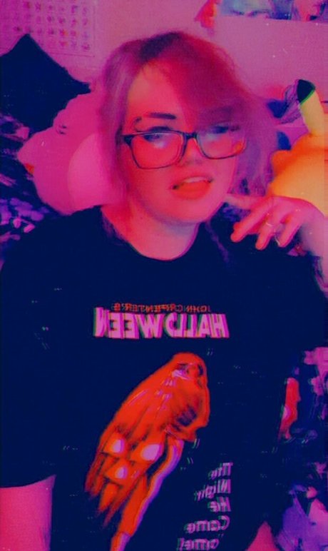 pecchilewd pornstar sexy photo