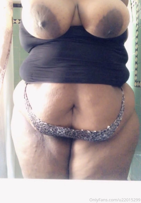 magicallyforgettable_ model naked pictures