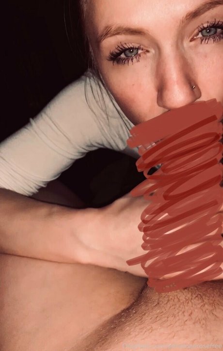 peneloperosefree erotic actress pictures