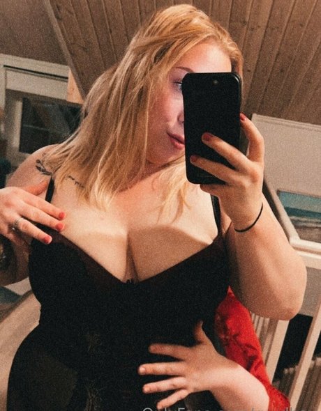 ruudbay nice model pics