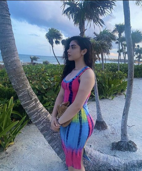 NinaGonz hd actress archive