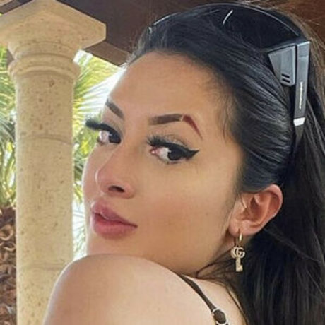 shemale outdoor onlyfans erotic pics