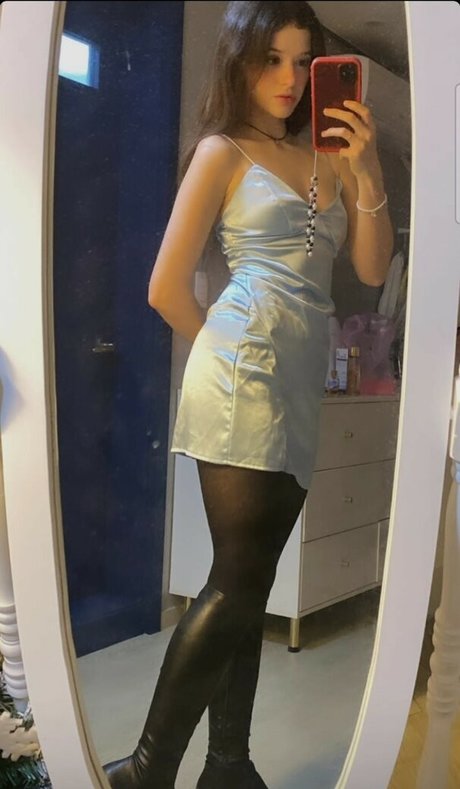 A Bit Rebecca free star archive