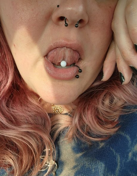 blemishedbeauty pornographic actress pic