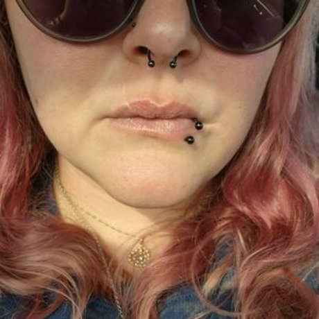 blemishedbeauty free actress galleries