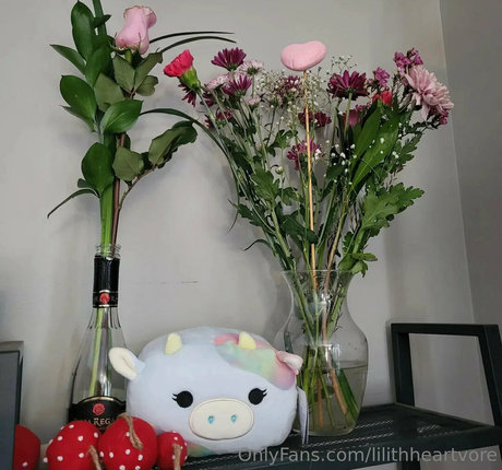 lilithheartvore pornstar nude galleries