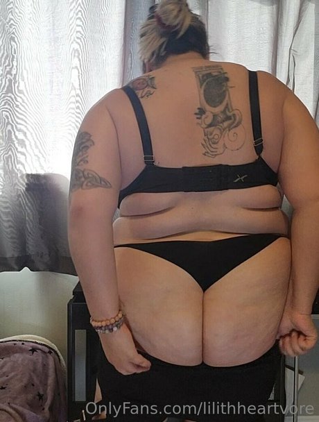 lilithheartvore pretty pornstar gallery