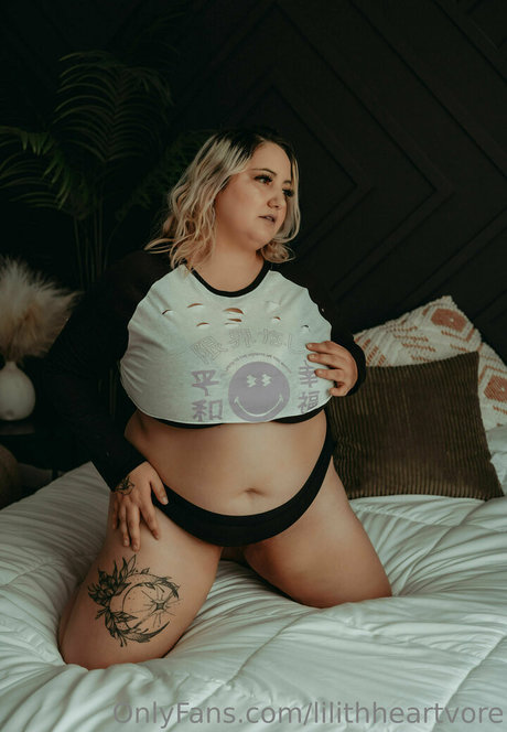 lilithheartvore xxx pornstar pics