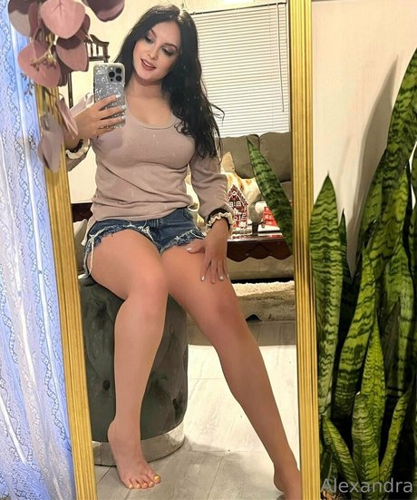 brunetteheadbaddie nudes actress img