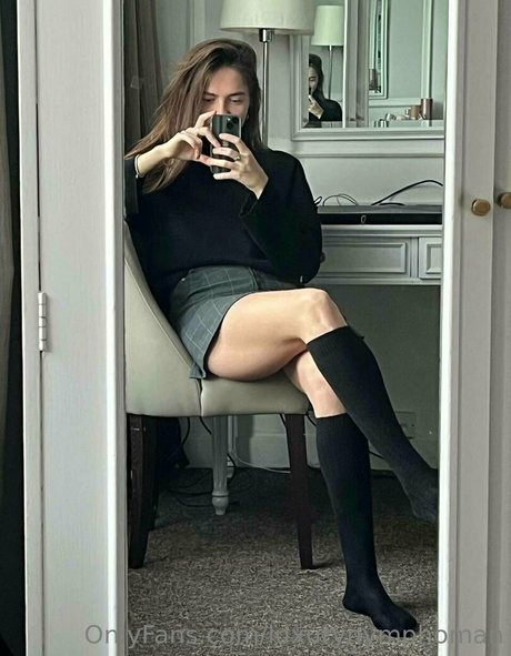 aminavalentino art pornstar gallery