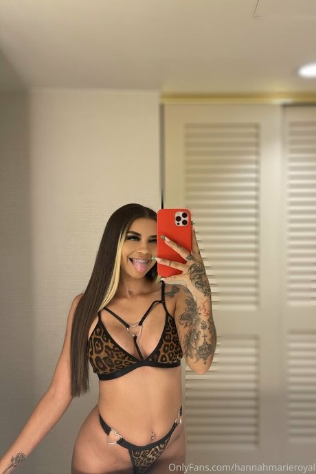 Hannahmarieroyal pretty pornstar img