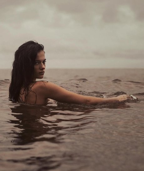 Taya Brooks pornstar hot pics