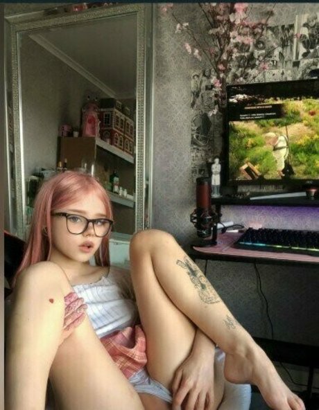 jana bonny pretty pornstar img