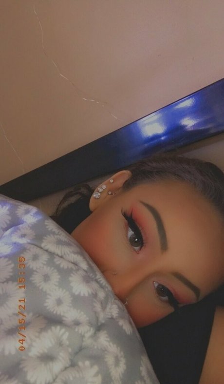 flexiblefun nude star image