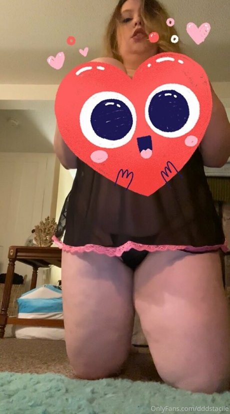 dddstaciie model hot photos