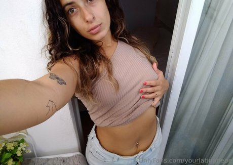 nairobimoon sexy pornstar picture