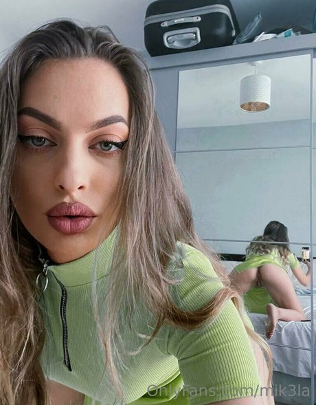 mik3la sexy actress gallery