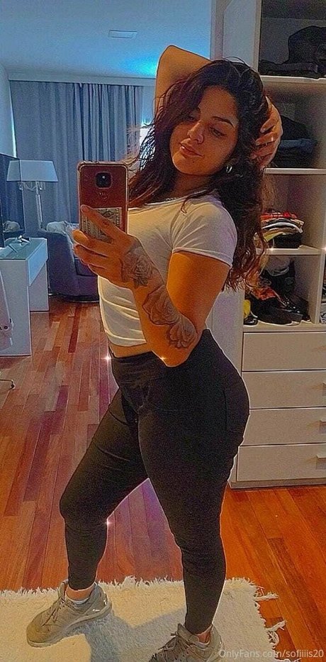 viperlatina pornographic model img