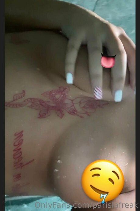 parislafreak model top image