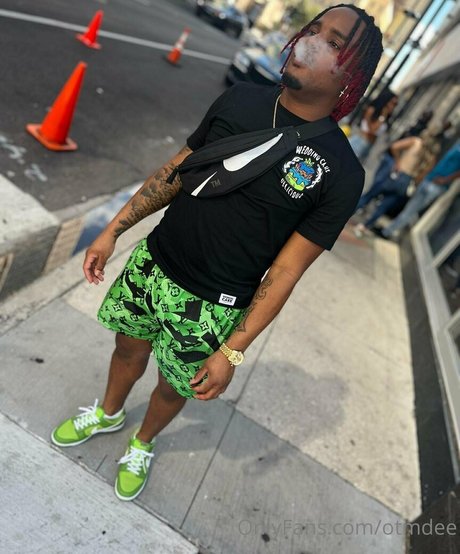 otmdee star hd photos