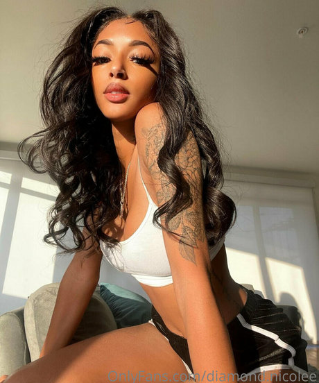 diamond nicolee adult actress image
