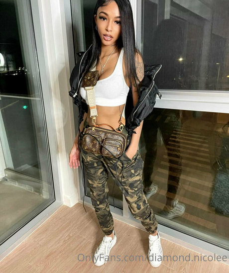 diamond nicolee free pornstar photo