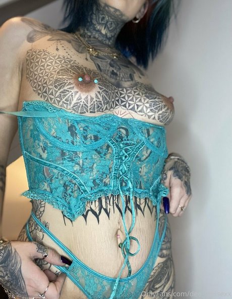 dee louisexx model nudes pics