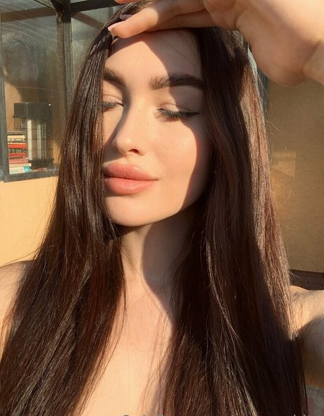 nana white erotic pornstar image