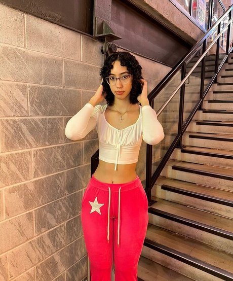 ewmxt model adult images