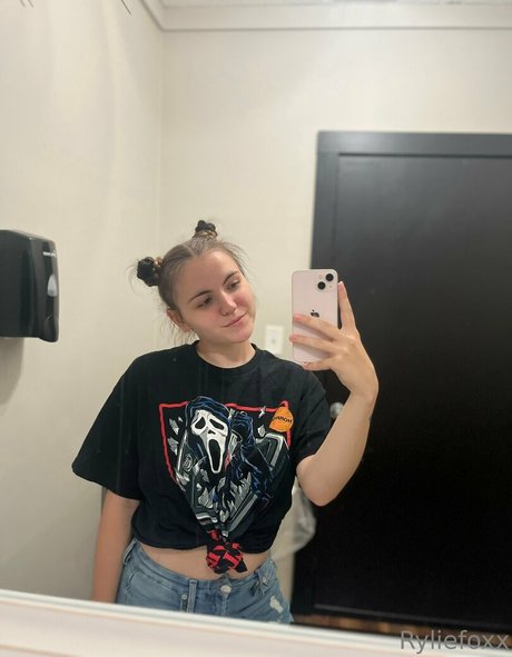 ryliefoxx free best actress images