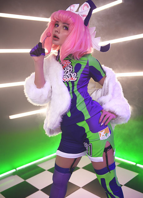 Alcololi model high quality img