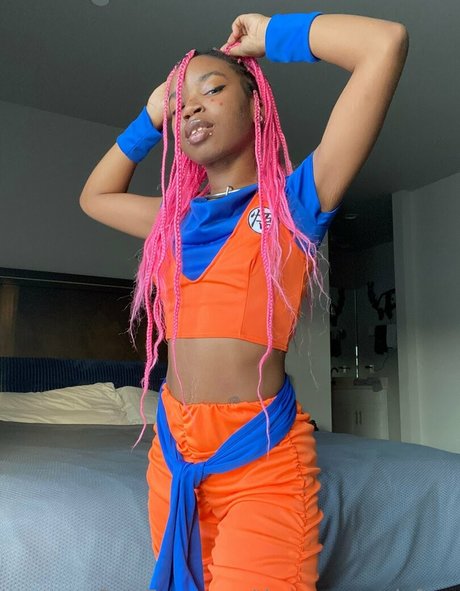 thenovapandafree naked actress images