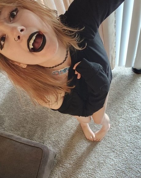 Bunimilk erotic actress image