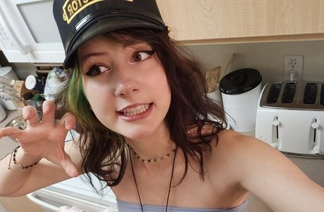 Bunimilk pretty model images