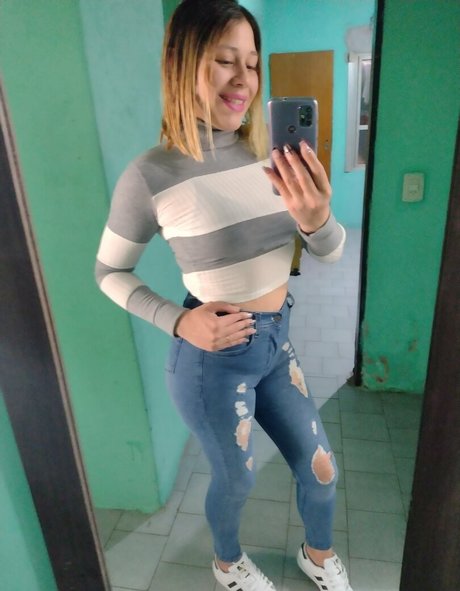 lunaestrella10 pornstar perfect img