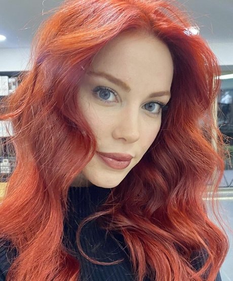 Aysennyuksel pornstar art photo