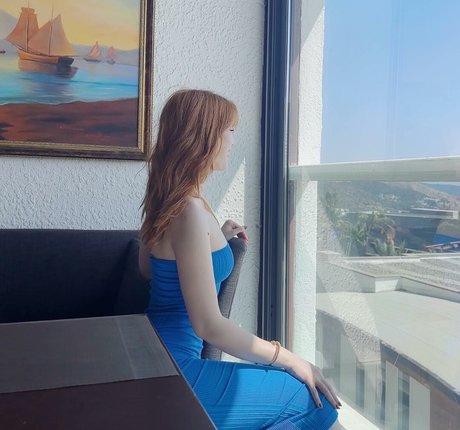 Aysennyuksel model perfect images