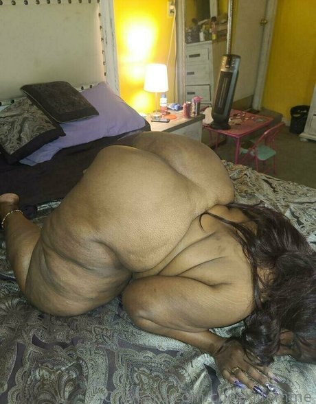 cheekiifemme hot star gallery