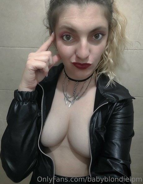 babyblondielpm star hot image