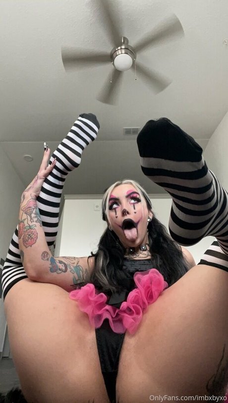 imbxbyxo naked star pic