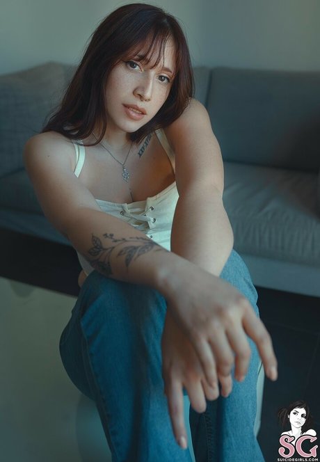 Kamikasered hot actress gallery