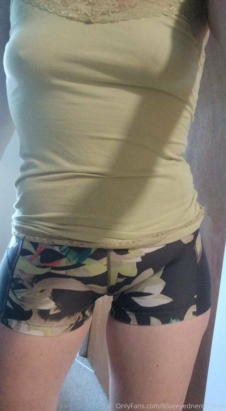 blueeyednerd71free pornstar nice photo