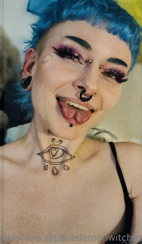 littledemonwitchfree nude star photo