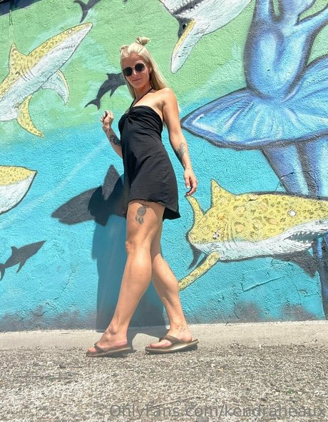 kendraheaux pornographic star photos