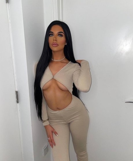 Emily Oldring porn actress images