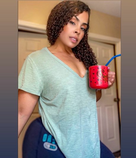 jamiliasworld pornstar erotic galleries